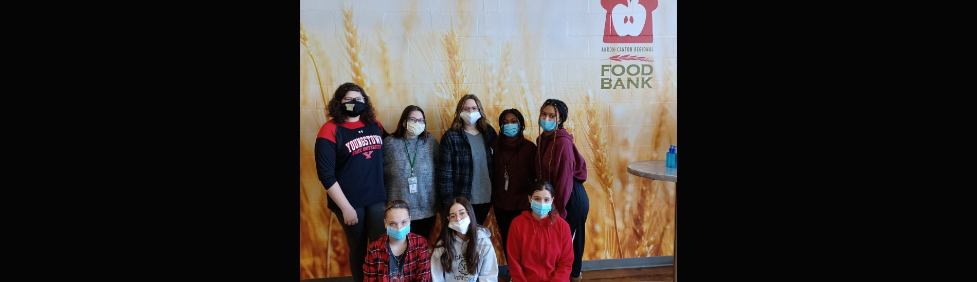 NHS and JH NHS members volunteered at the Akron Regional Foodbank.